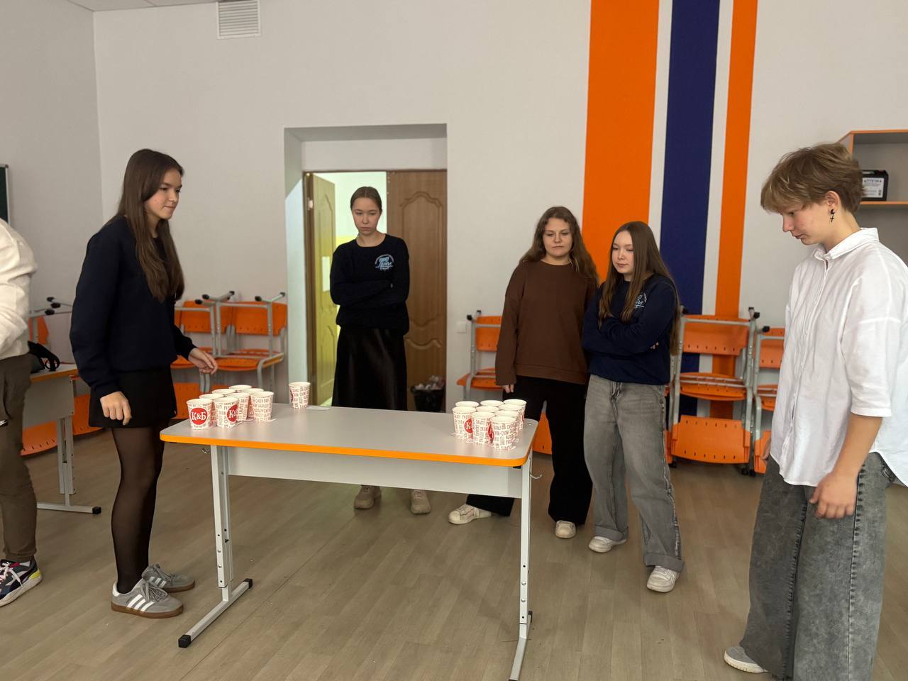 8ec8580d-200d-4671-862c-81780d940cdf